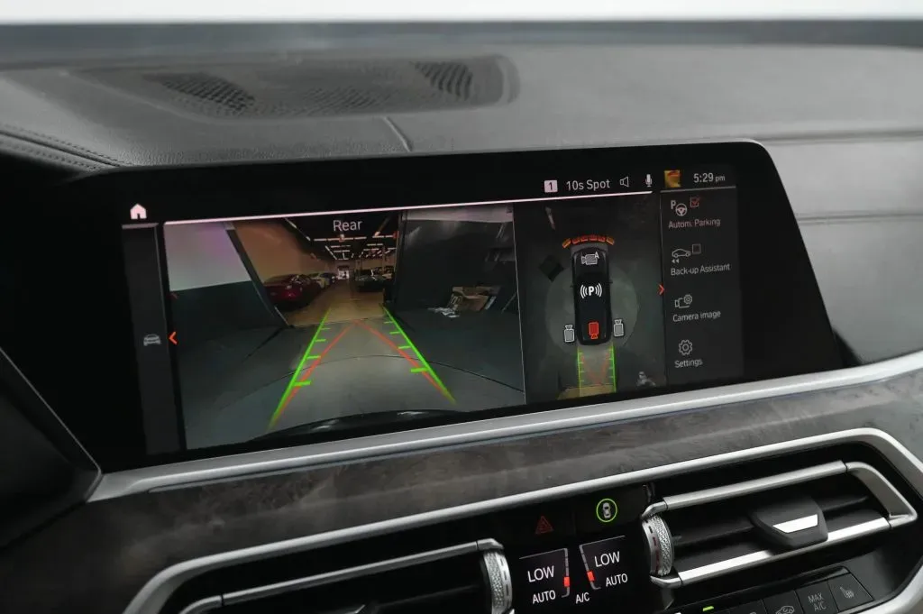BMW X5 photo 20