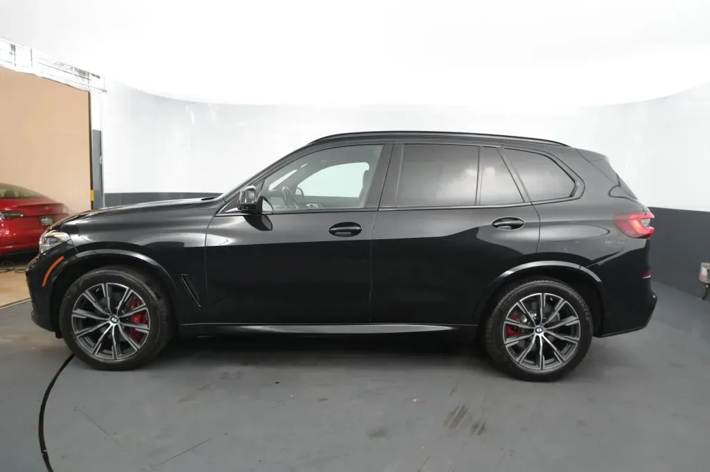 BMW X5 photo 2