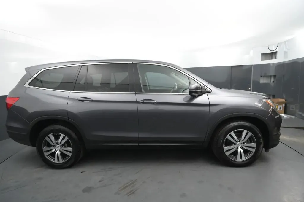 Honda Pilot photo 6