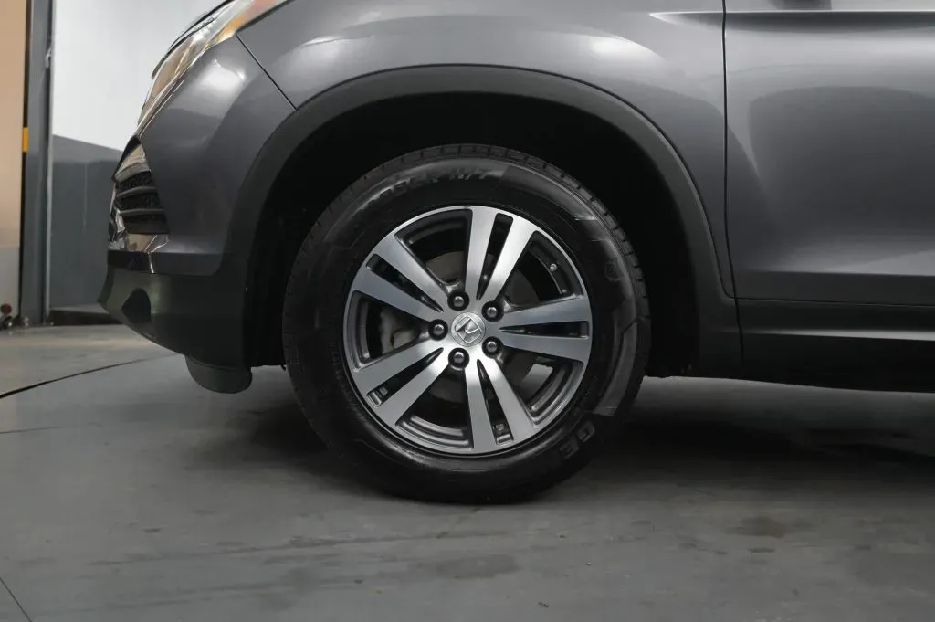 Honda Pilot photo 10
