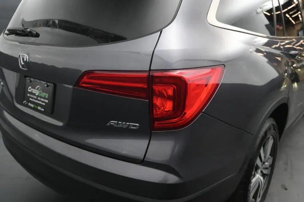 Honda Pilot photo 16