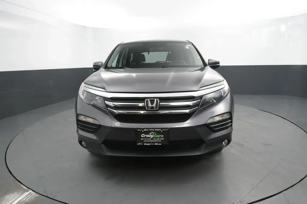 Honda Pilot photo 8