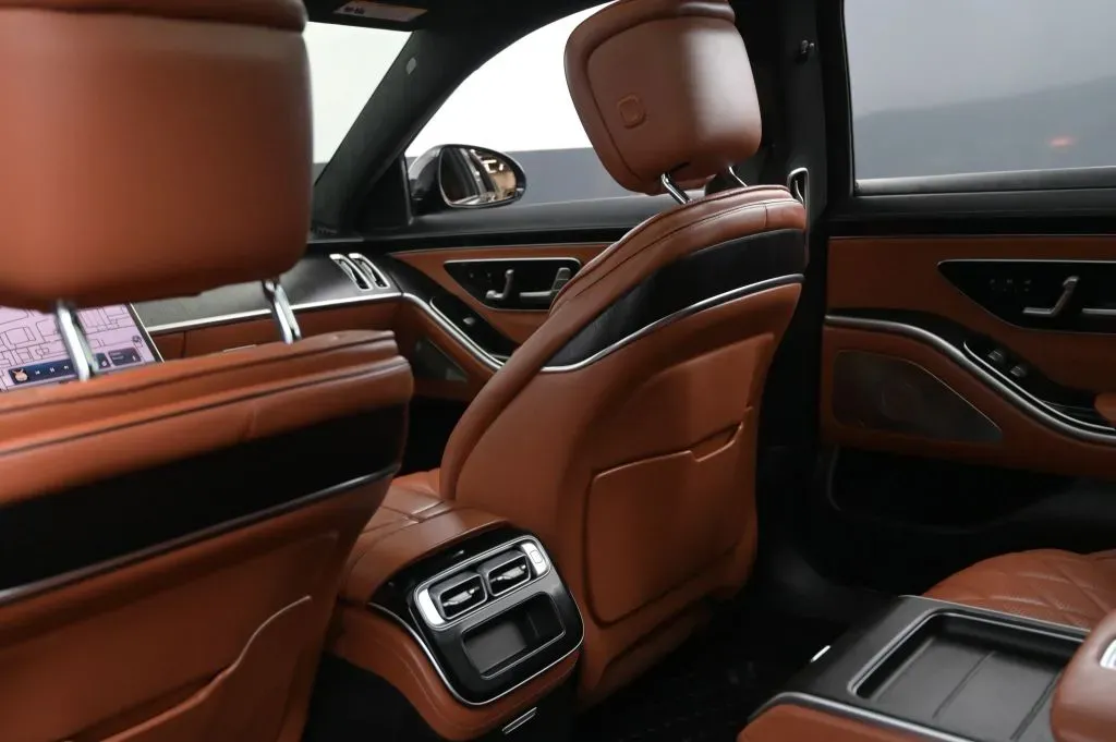 Mercedes-Benz S-Class photo 42