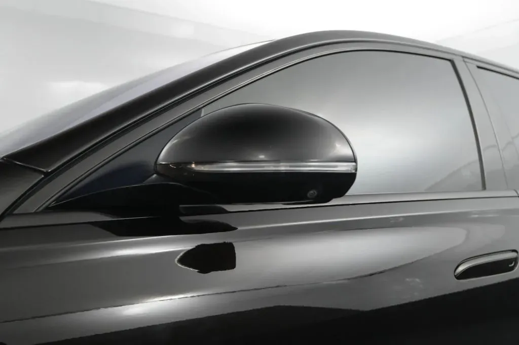 Mercedes-Benz S-Class photo 12