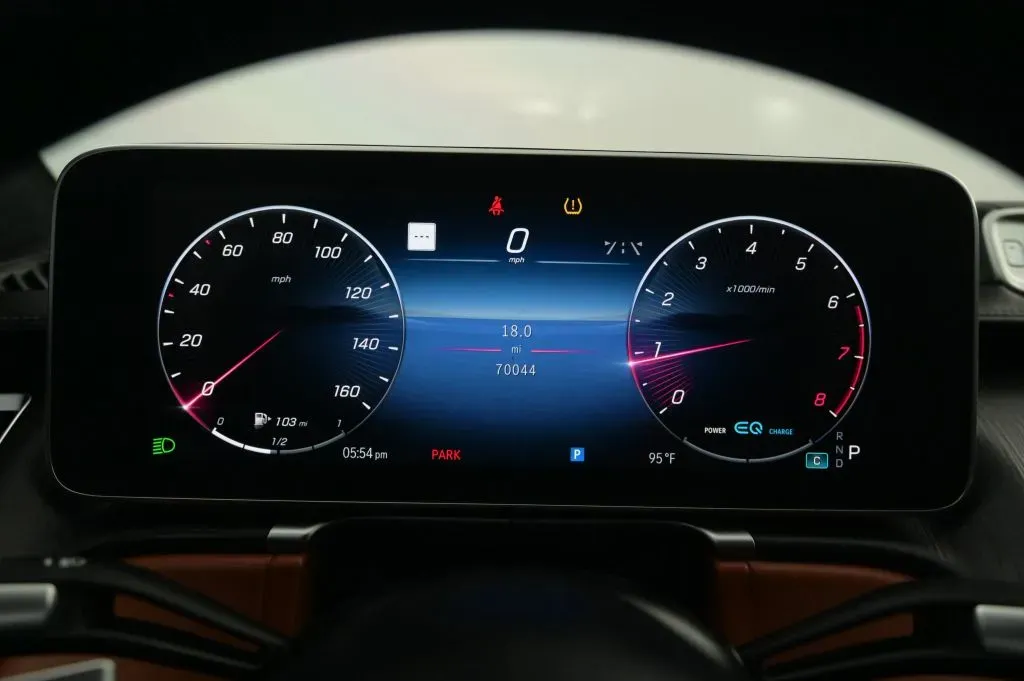 Mercedes-Benz S-Class photo 20
