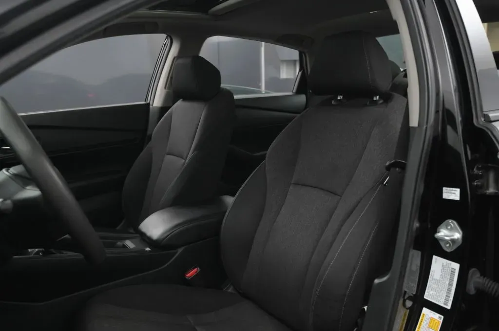 Honda Accord photo 36