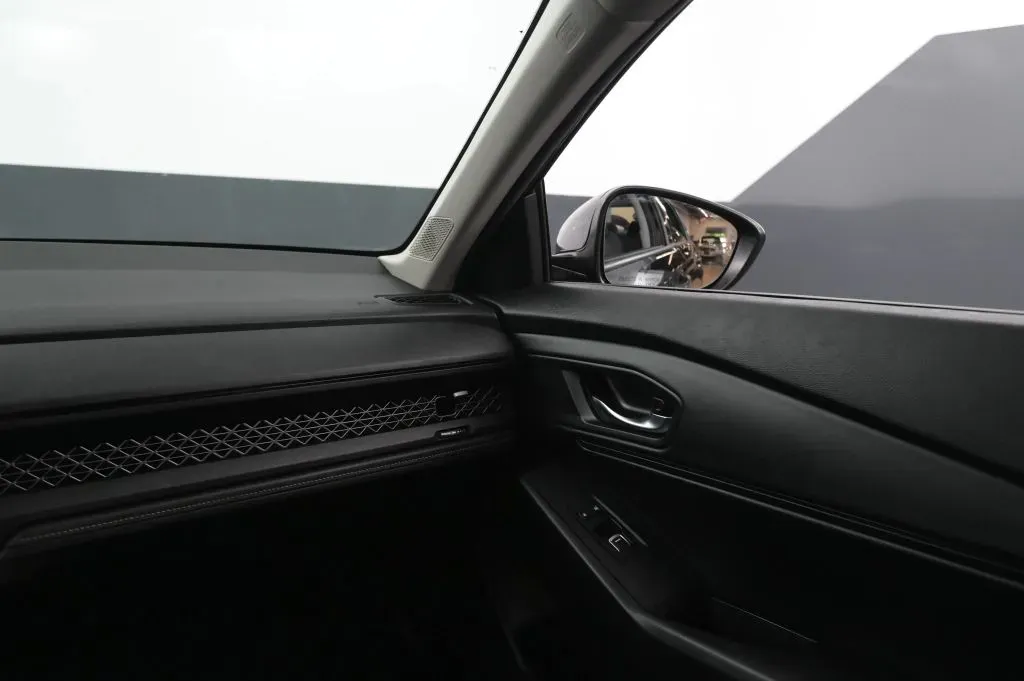 Honda Accord photo 29