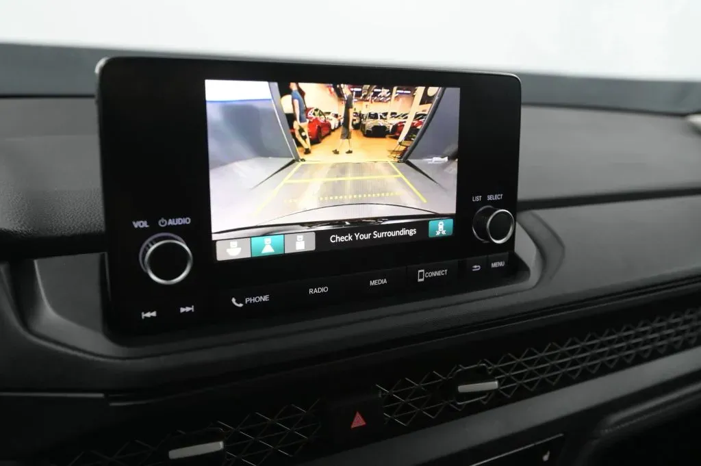 Honda Accord photo 23