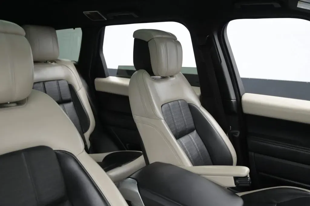 Land Rover Range Rover Sport photo 48