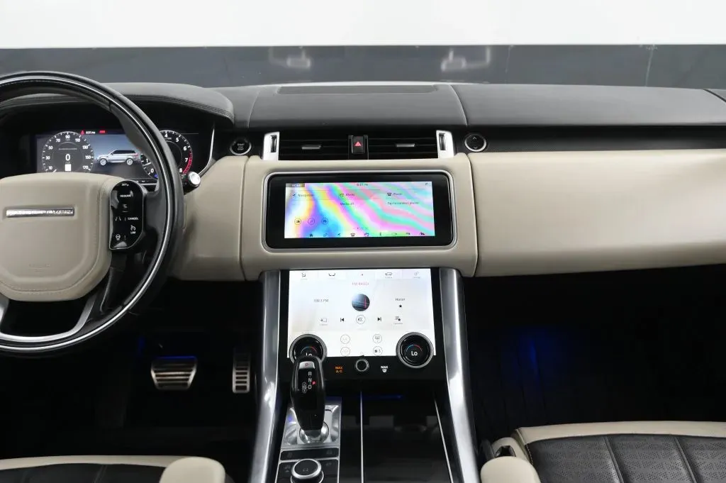 Land Rover Range Rover Sport photo 29