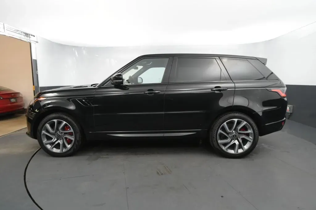 Land Rover Range Rover Sport photo 2