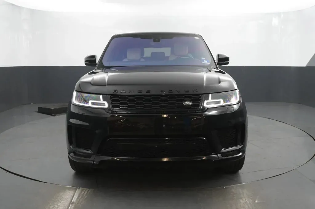 Land Rover Range Rover Sport photo 8