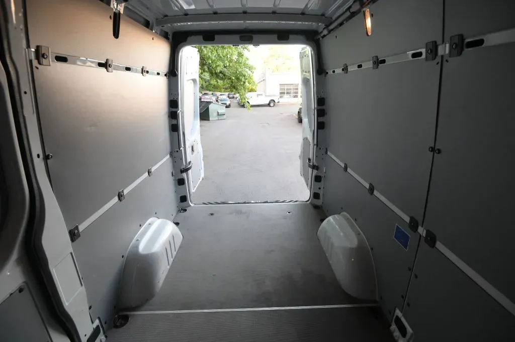 2025 Mercedes-Benz Sprinter Cargo Van 36