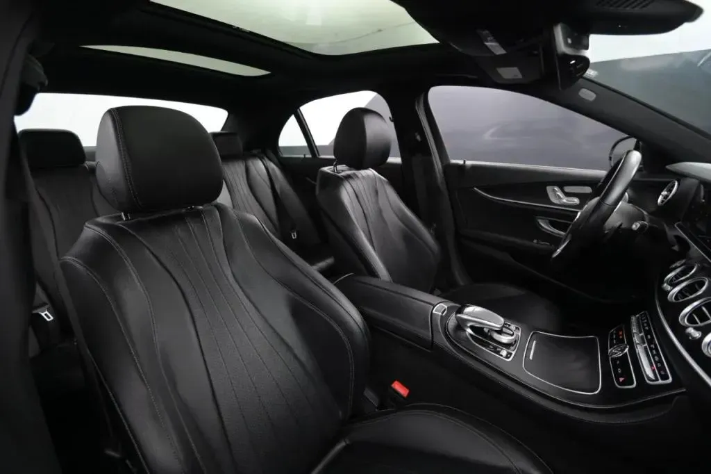 Mercedes-Benz E-Class photo 50