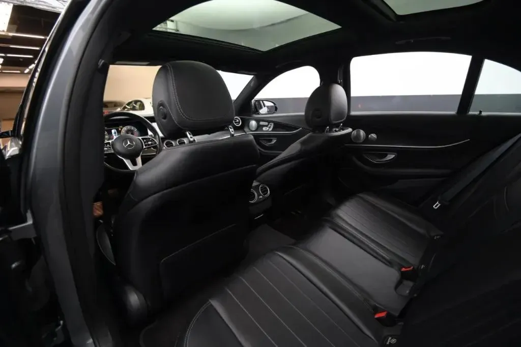 Mercedes-Benz E-Class photo 43
