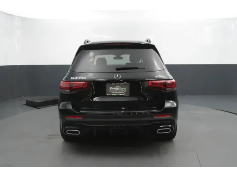 More photos of 2022 Mercedes-Benz GLB 250 4MATIC Sport Utility 4D at Crazy Cars Hillside, NJ