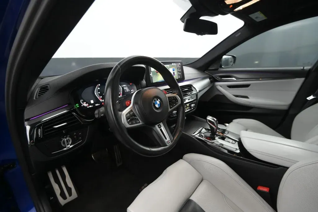 BMW M5 photo 48