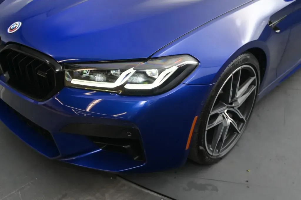 BMW M5 photo 11