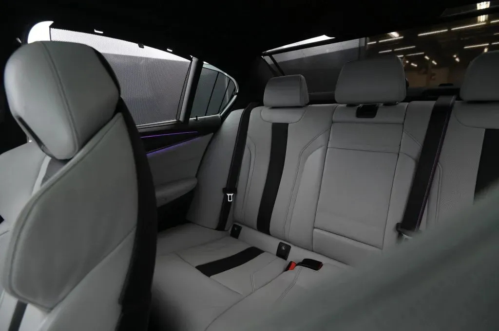 BMW M5 photo 52