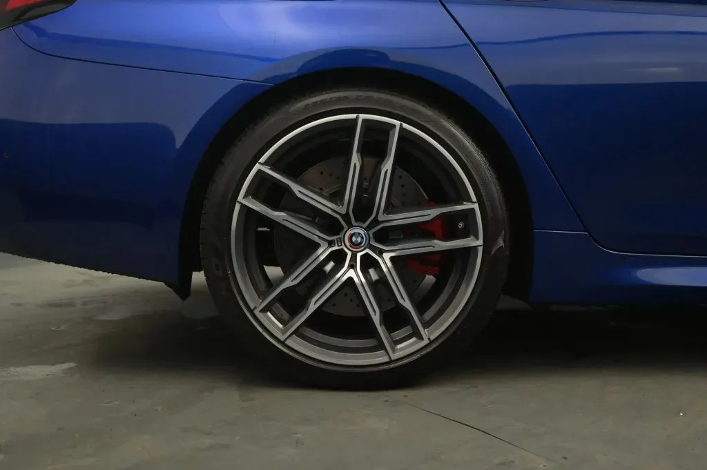 BMW M5 photo 23