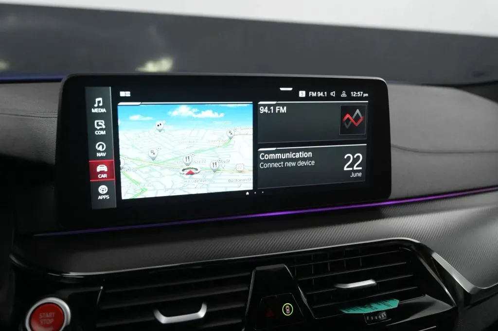 BMW M5 photo 28
