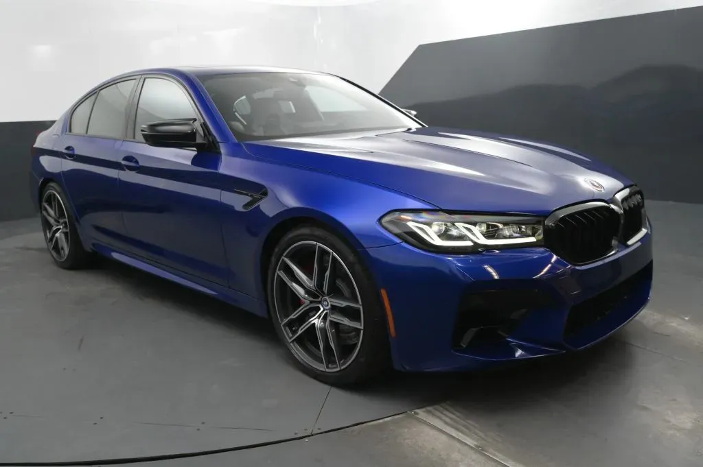 BMW M5 photo 7