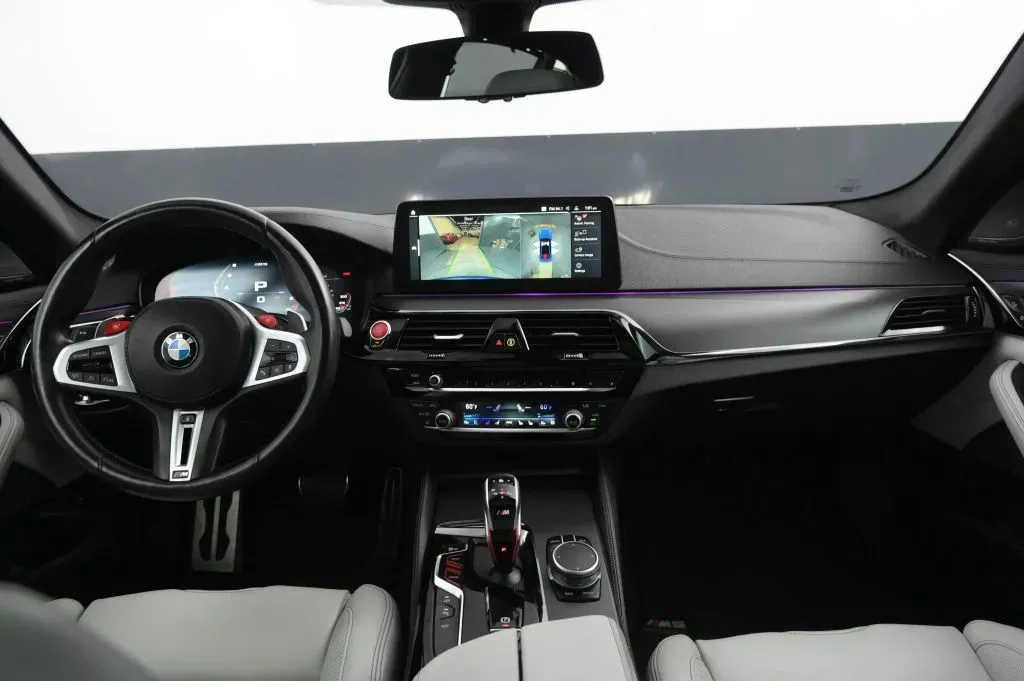 BMW M5 photo 39