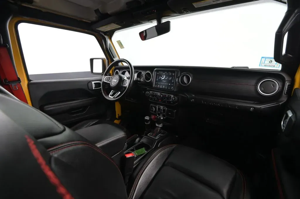 Jeep Wrangler photo 52