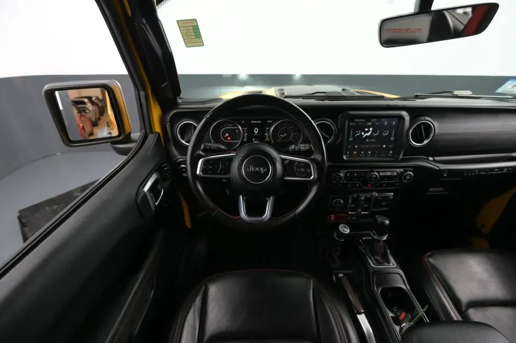 Jeep Wrangler photo 38
