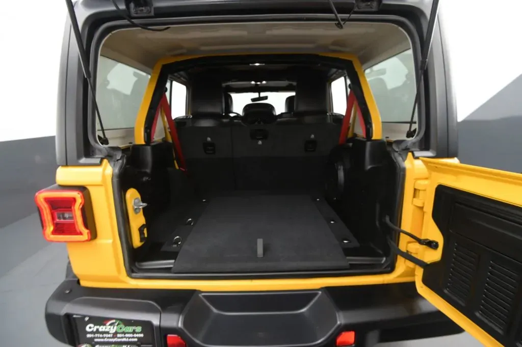 Jeep Wrangler photo 48