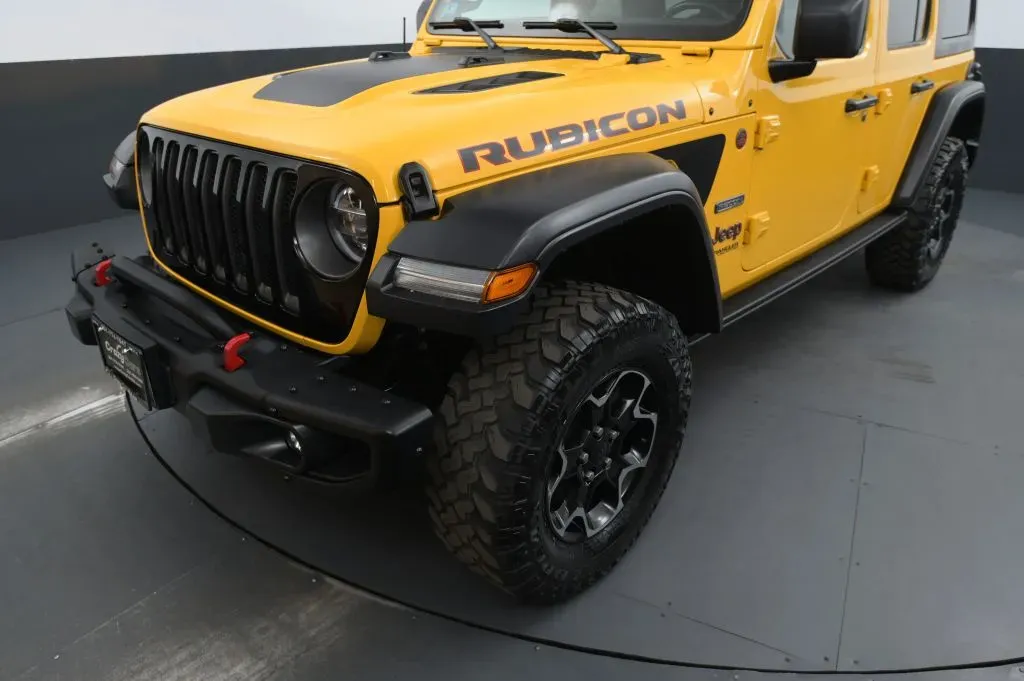 Jeep Wrangler photo 9