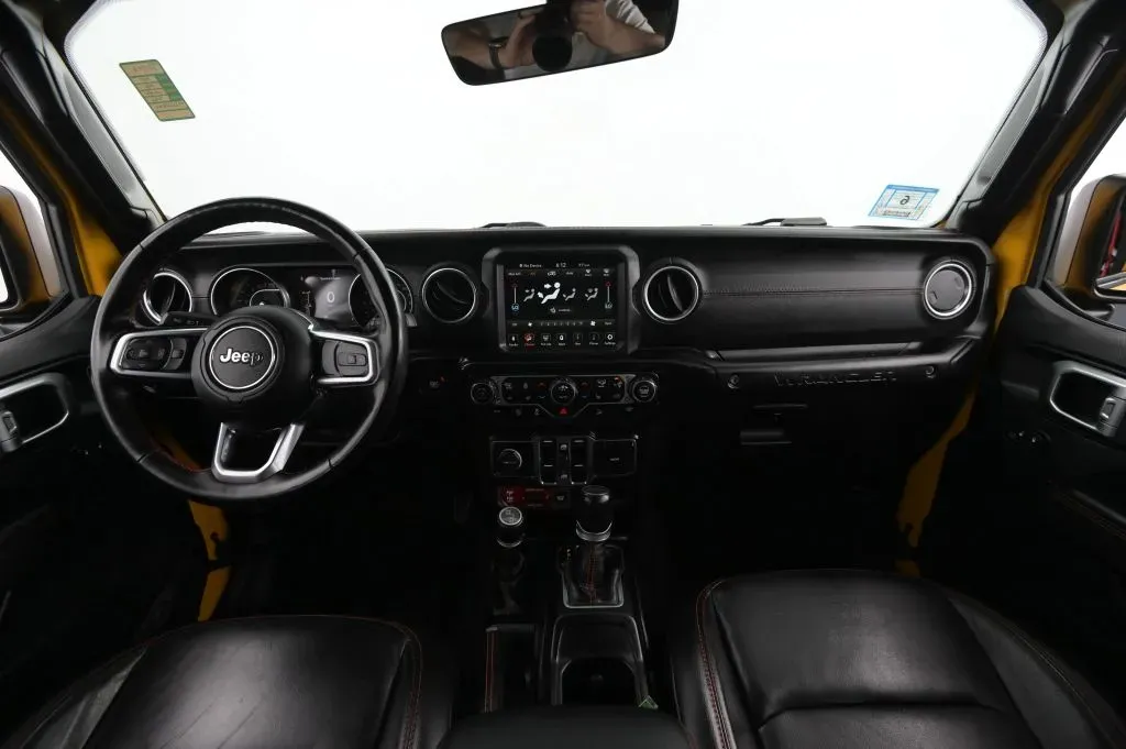 Jeep Wrangler photo 34