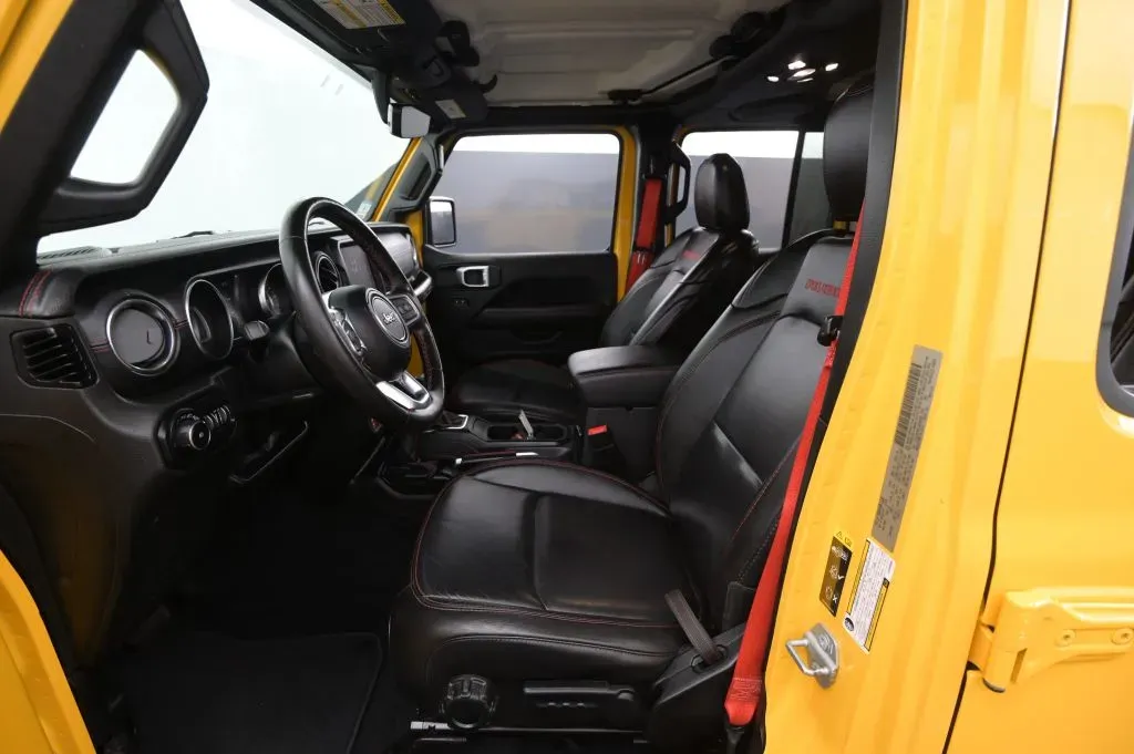 Jeep Wrangler photo 40