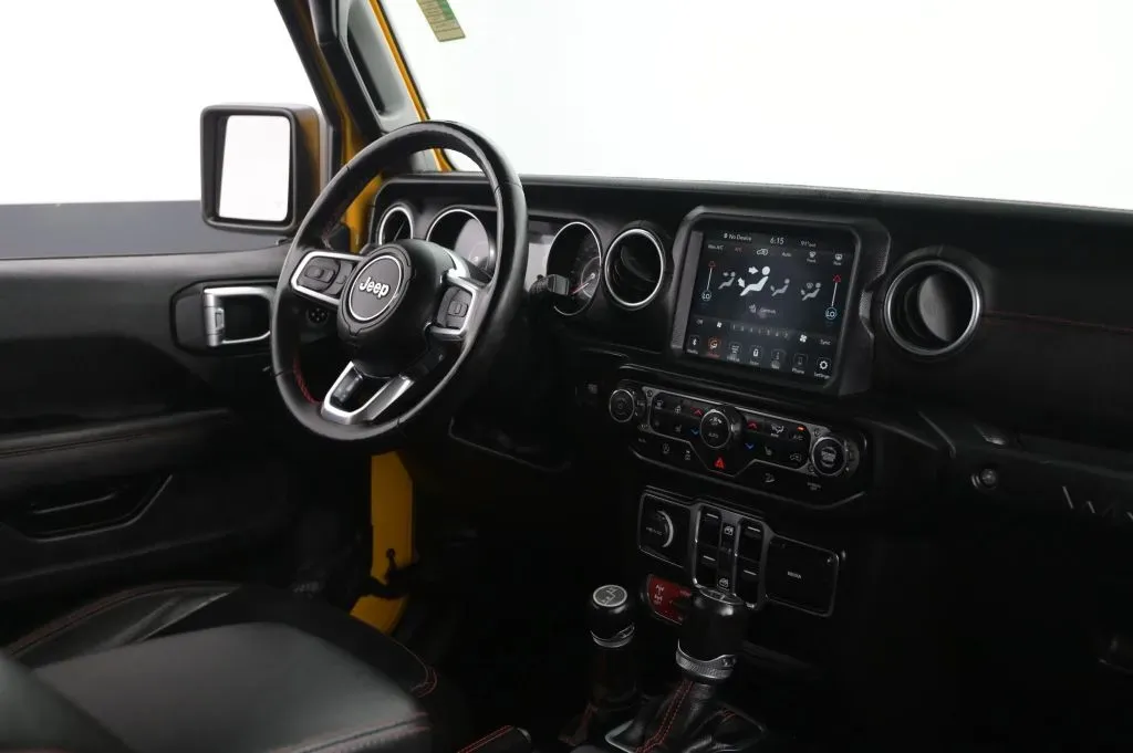 Jeep Wrangler photo 53