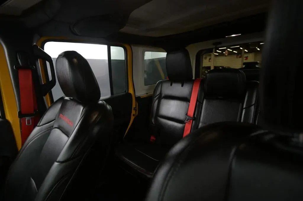 Jeep Wrangler photo 44