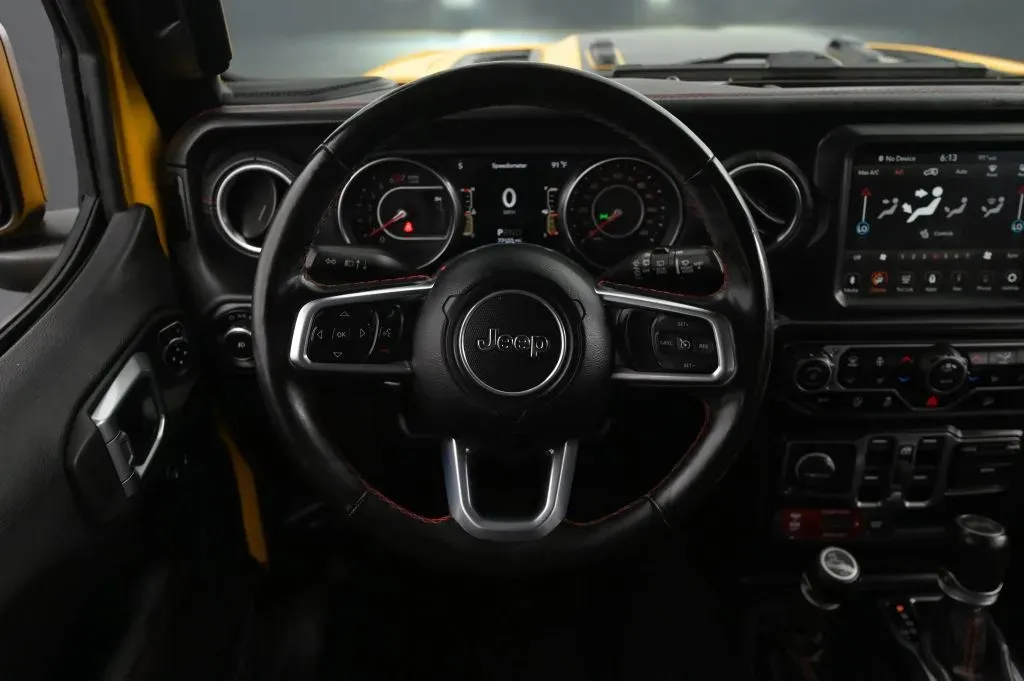 Jeep Wrangler photo 39