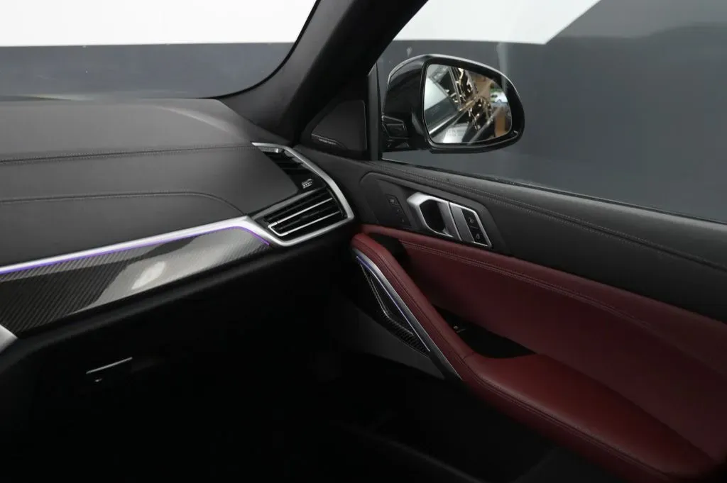 BMW X6 photo 23