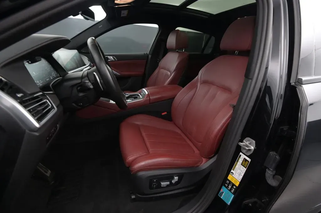 BMW X6 photo 31