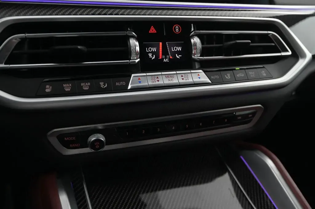 BMW X6 photo 16