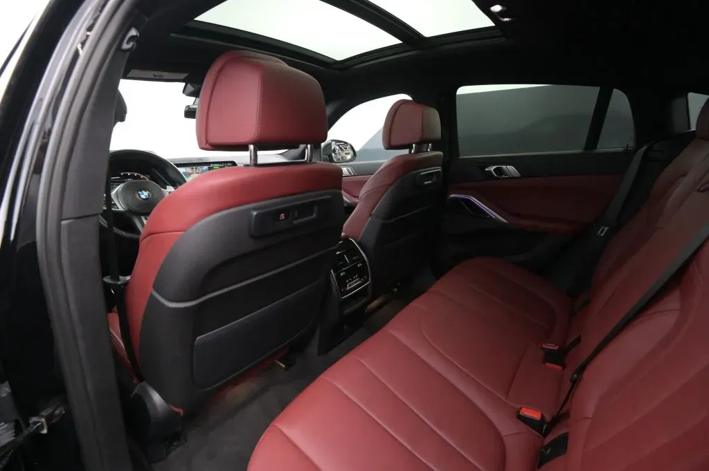 BMW X6 photo 34