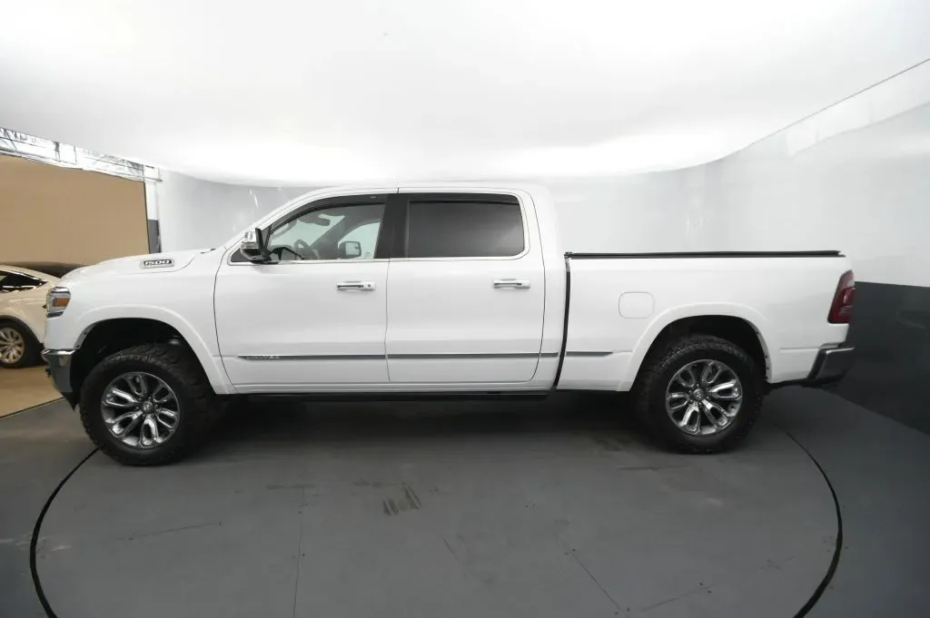 Ram 1500 photo 2