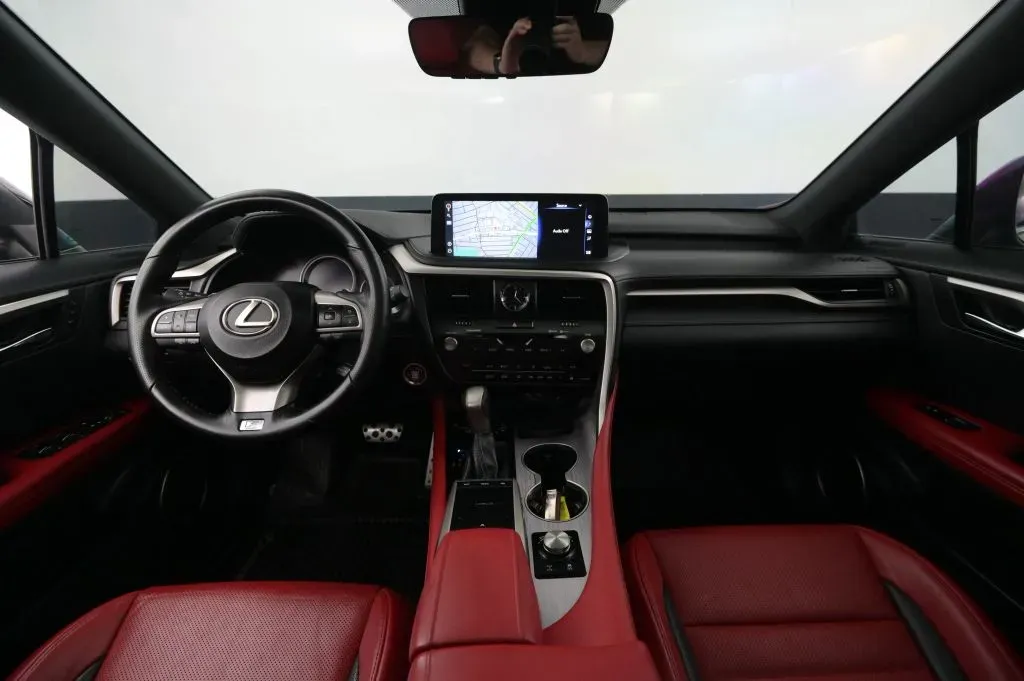Lexus RX photo 30