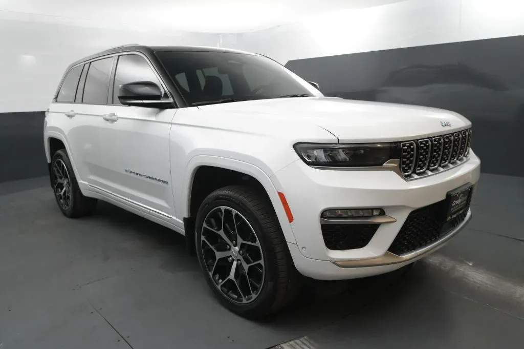 Jeep Grand Cherokee photo 7