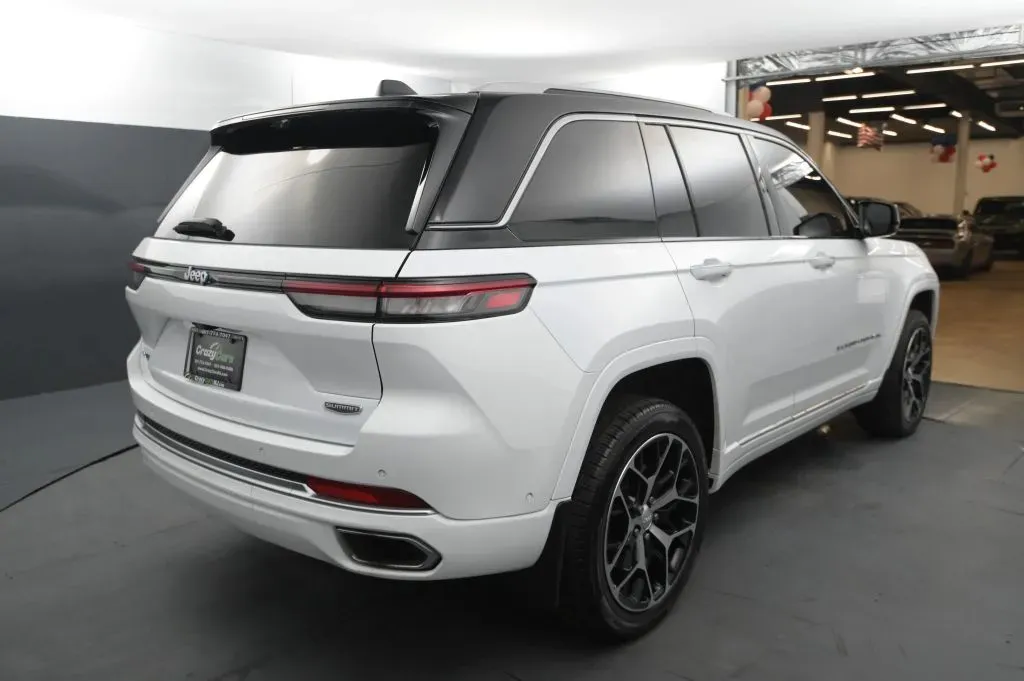 Jeep Grand Cherokee photo 5