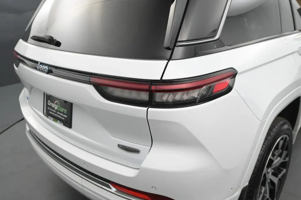Jeep Grand Cherokee photo 20