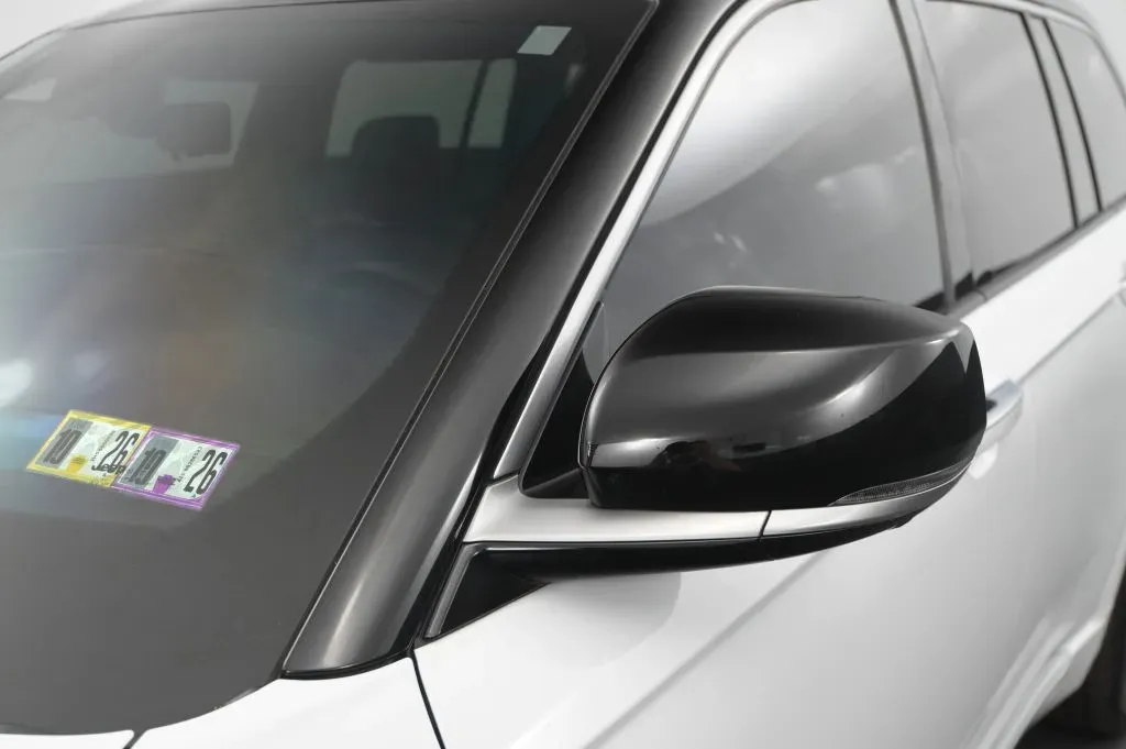 Jeep Grand Cherokee photo 14