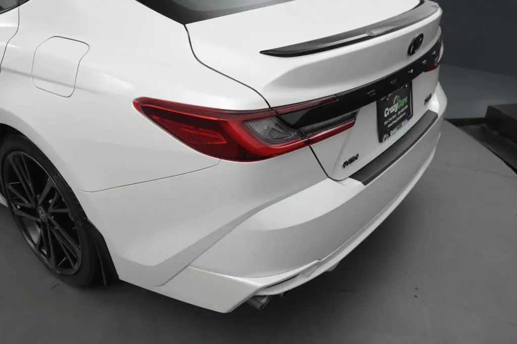 Toyota Camry photo 16