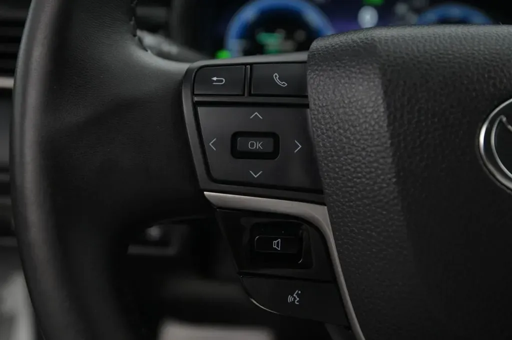 Toyota Camry photo 22