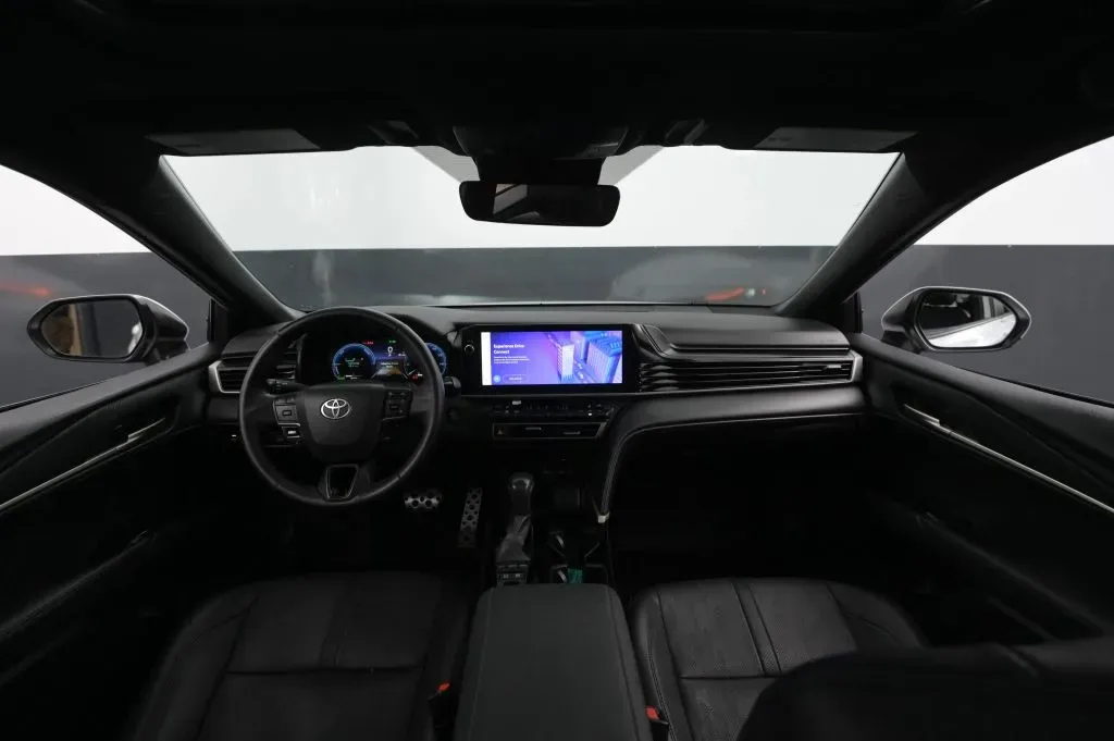 Toyota Camry photo 29