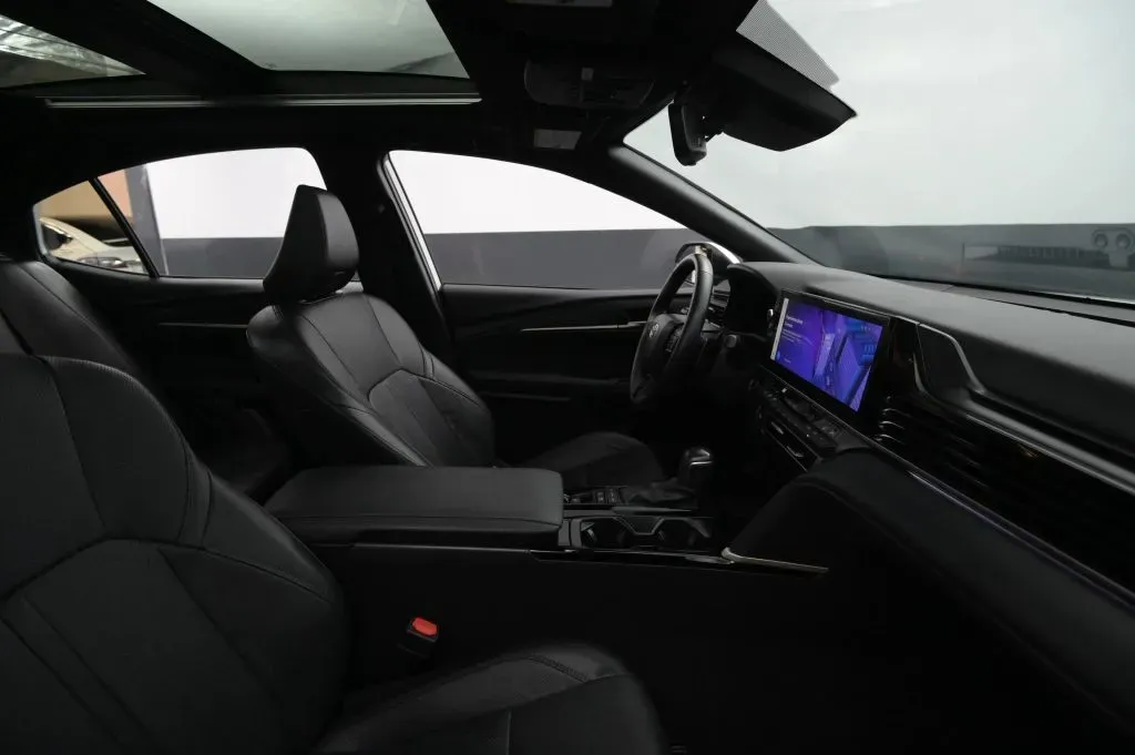 Toyota Camry photo 47